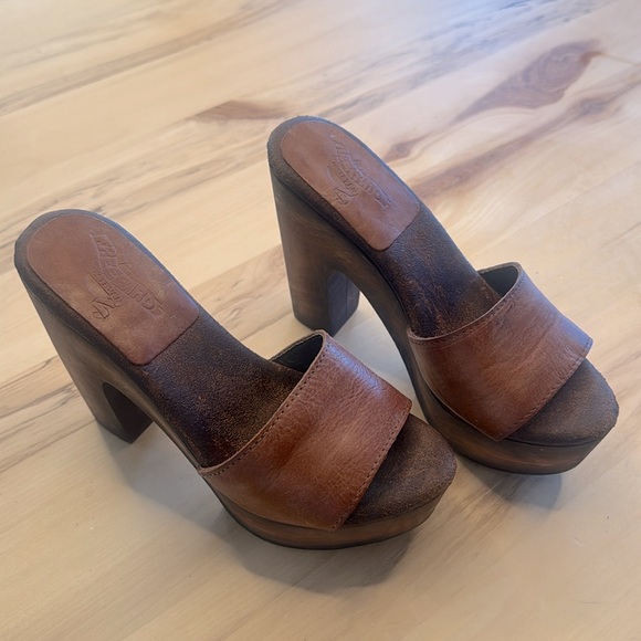 Freebird by Steven Cuba Heels 6 - Picture 10 of 11